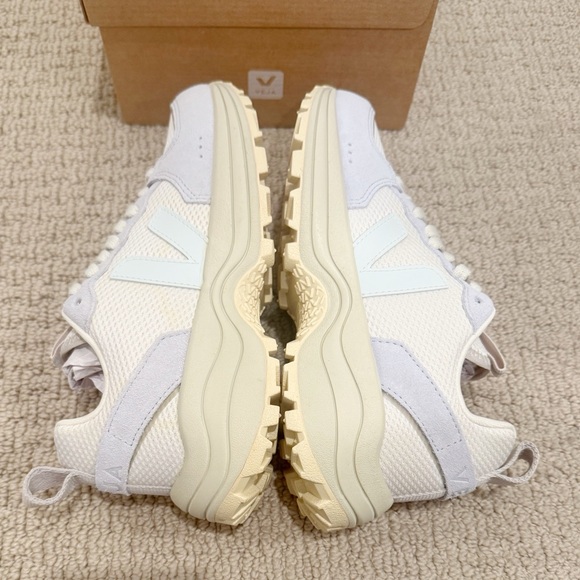 VEJA Venturi Alveomesh Sneakers in Gravel Menthol Ice size‎ 7 - Picture 7 of 13